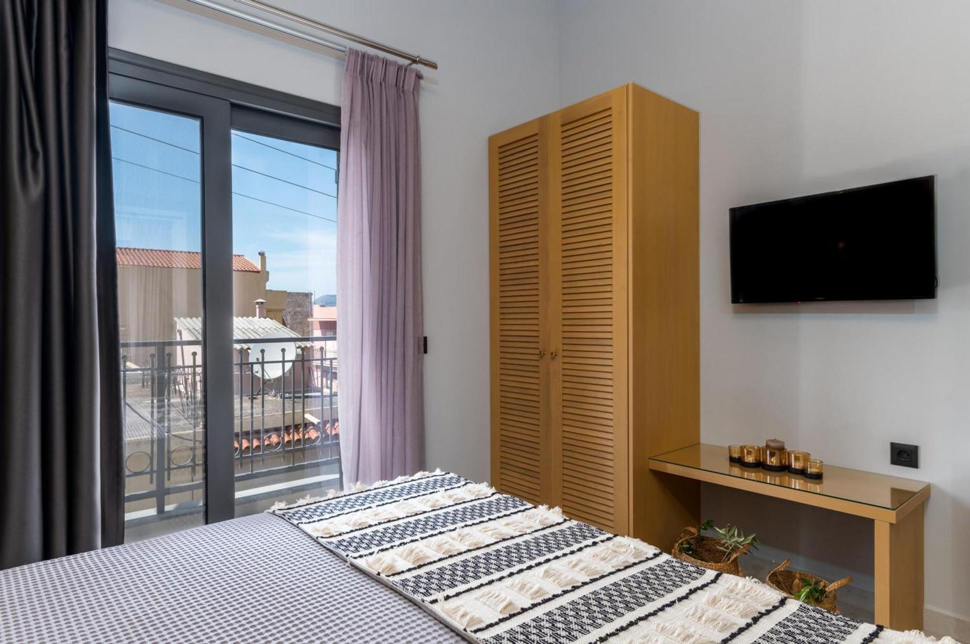 De Bosset Suites Kefalonia Аргостолион Экстерьер фото