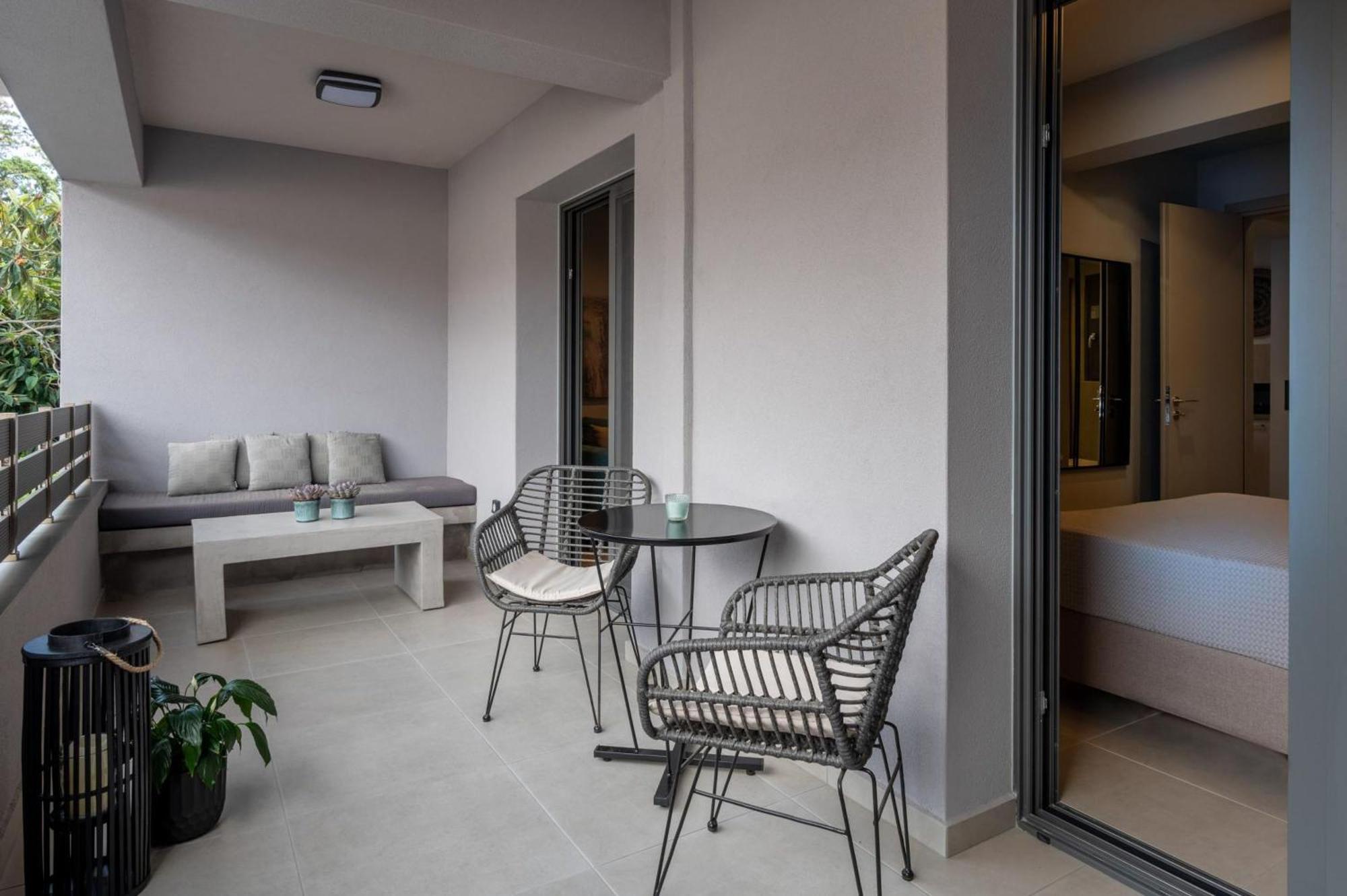 De Bosset Suites Kefalonia Аргостолион Экстерьер фото