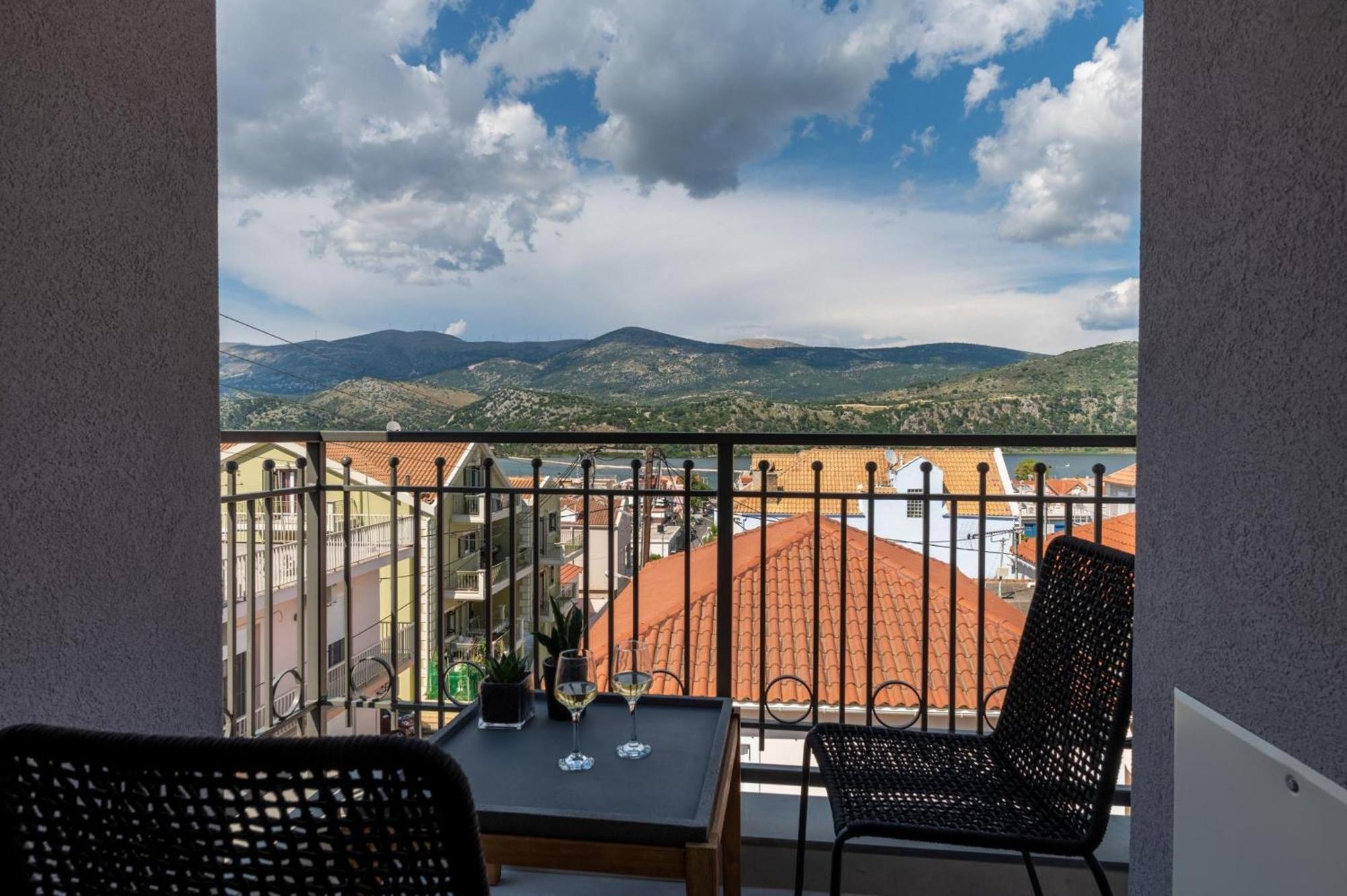 De Bosset Suites Kefalonia Аргостолион Экстерьер фото